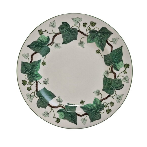Wedgwood Napoleon Ivy Dinner Plate 10.5 in Queens Ware England Green Vine - Picture 8 of 10